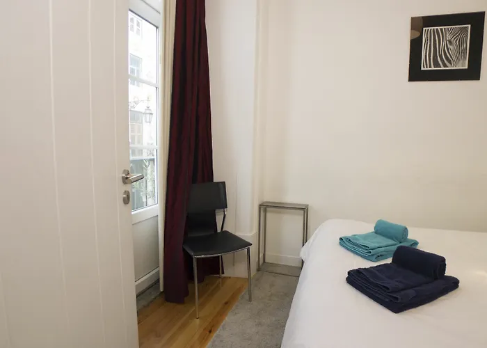 Lv Premier Baixa- Fi * 리스본